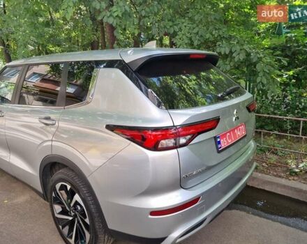 Серый Мицубиси Аутлендер, объемом двигателя 2.49 л и пробегом 3 тыс. км за 32000 $, фото 11 на Automoto.ua