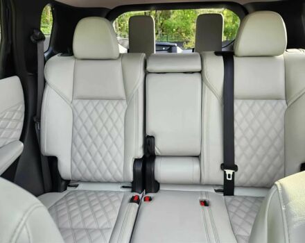 Серый Мицубиси Аутлендер, объемом двигателя 2.4 л и пробегом 25 тыс. км за 14100 $, фото 14 на Automoto.ua