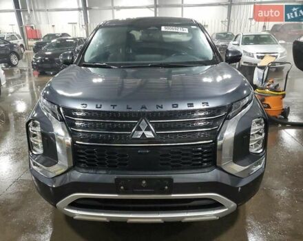 Серый Мицубиси Аутлендер, объемом двигателя 2.49 л и пробегом 21 тыс. км за 8000 $, фото 5 на Automoto.ua