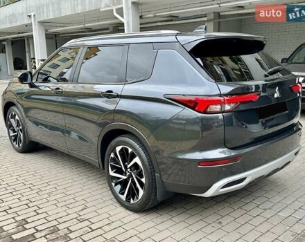 Серый Мицубиси Аутлендер, объемом двигателя 2.49 л и пробегом 6 тыс. км за 34900 $, фото 18 на Automoto.ua