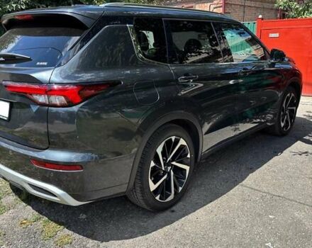 Серый Мицубиси Аутлендер, объемом двигателя 2.49 л и пробегом 11 тыс. км за 38000 $, фото 6 на Automoto.ua