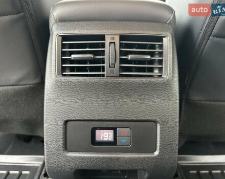 Серый Мицубиси Аутлендер, объемом двигателя 2.49 л и пробегом 6 тыс. км за 34900 $, фото 44 на Automoto.ua