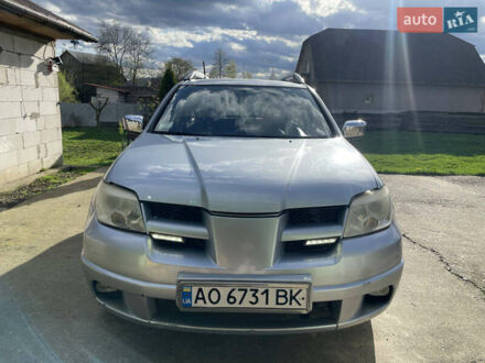 Мицубиси Аутлендер 2003 в Тячеве на Automoto.ua Серый Мицубиси Аутлендер, объемом двигателя 2 л и пробегом 240 тыс. км за 5300 $, фото 1 на Automoto.ua