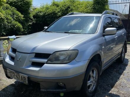 Міцубісі Аутлендер 2003 у Володимир-Волинський на Automoto.ua Сірий Міцубісі Аутлендер, об'ємом двигуна 2 л та пробігом 200 тис. км за 3200 $, фото 1 на Automoto.ua