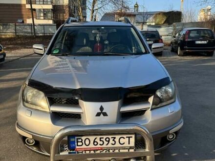 Мицубиси Аутлендер 2003 в Тернополе на Automoto.ua Серый Мицубиси Аутлендер, объемом двигателя 2.38 л и пробегом 212 тыс. км за 6600 $, фото 1 на Automoto.ua