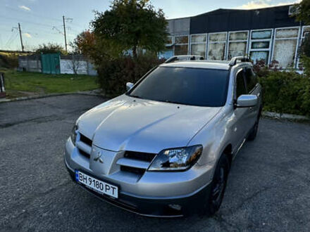 Мицубиси Аутлендер 2004 в Белгород-Днестровском на Automoto.ua Серый Мицубиси Аутлендер, объемом двигателя 2.38 л и пробегом 252 тыс. км за 6199 $, фото 1 на Automoto.ua