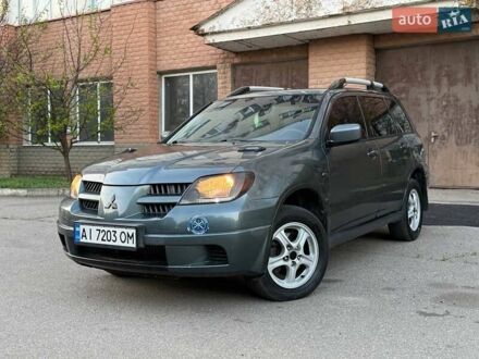 Мицубиси Аутлендер 2004 в Харькове на Automoto.ua Серый Мицубиси Аутлендер, объемом двигателя 2.4 л и пробегом 275 тыс. км за 5199 $, фото 1 на Automoto.ua