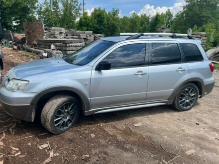 Міцубісі Аутлендер 2005 у Полтаві на Automoto.ua Сірий Міцубісі Аутлендер, об'ємом двигуна 2.4 л та пробігом 500 тис. км за 5900 $, фото 1 на Automoto.ua