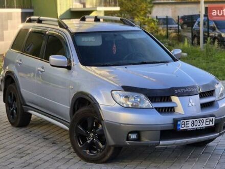 Сірий Міцубісі Аутлендер, об'ємом двигуна 2.4 л та пробігом 259 тис. км за 5999 $, фото 1 на Automoto.ua