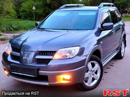 Міцубісі Аутлендер 2005 у Желтых Водах на Automoto.ua Сірий Міцубісі Аутлендер, об'ємом двигуна 2.4 л та пробігом 183 тис. км за 7000 $, фото 1 на Automoto.ua