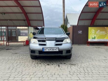 Мицубиси Аутлендер 2005 в Надворной на Automoto.ua Серый Мицубиси Аутлендер, объемом двигателя 2 л и пробегом 298 тыс. км за 5500 $, фото 1 на Automoto.ua