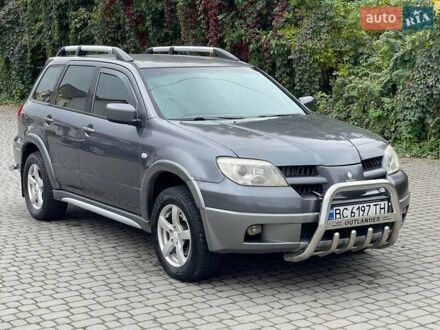 Мицубиси Аутлендер 2006 в Львове на Automoto.ua Серый Мицубиси Аутлендер, объемом двигателя 2.4 л и пробегом 400 тыс. км за 5300 $, фото 1 на Automoto.ua