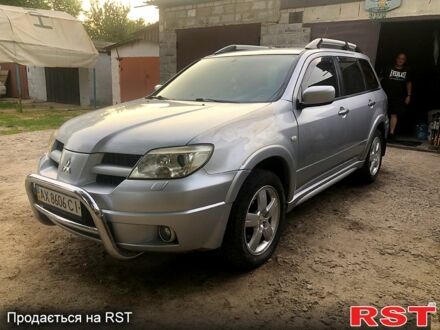 Мицубиси Аутлендер 2006 в Красноград на Automoto.ua Серый Мицубиси Аутлендер, объемом двигателя 2.2 л и пробегом 192 тыс. км за 6350 $, фото 1 на Automoto.ua