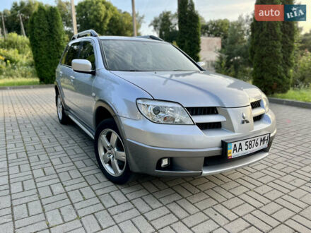 Мицубиси Аутлендер 2006 в Прилуках на Automoto.ua Серый Мицубиси Аутлендер, объемом двигателя 2.4 л и пробегом 263 тыс. км за 6250 $, фото 1 на Automoto.ua