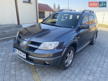 Мицубиси Аутлендер 2006 в Ровно на Automoto.ua Серый Мицубиси Аутлендер, объемом двигателя 2.38 л и пробегом 199 тыс. км за 7000 $, фото 1 на Automoto.ua
