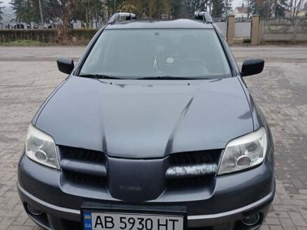 Сірий Міцубісі Аутлендер, об'ємом двигуна 2 л та пробігом 191 тис. км за 6500 $, фото 1 на Automoto.ua