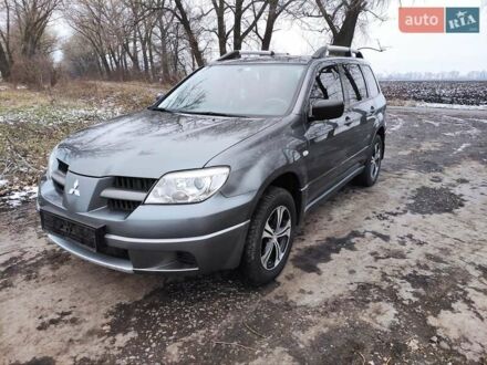 Мицубиси Аутлендер 2007 в Виннице на Automoto.ua Серый Мицубиси Аутлендер, объемом двигателя 2 л и пробегом 163 тыс. км за 7500 $, фото 1 на Automoto.ua