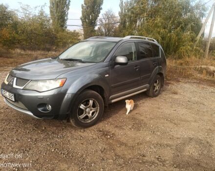 Міцубісі Аутлендер 2007 у Славянске на Automoto.ua Сірий Міцубісі Аутлендер, об'ємом двигуна 2 л та пробігом 200 тис. км за 5000 $, фото 1 на Automoto.ua