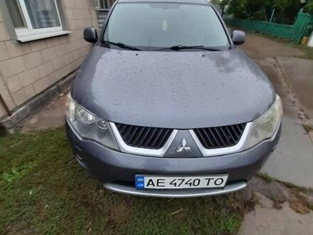 Міцубісі Аутлендер 2007 у Дніпро (Дніпропетровську) на Automoto.ua Сірий Міцубісі Аутлендер, об'ємом двигуна 3 л та пробігом 208 тис. км за 9500 $, фото 1 на Automoto.ua