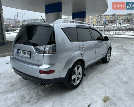 Сірий Міцубісі Аутлендер, об'ємом двигуна 3 л та пробігом 240 тис. км за 9500 $, фото 1 на Automoto.ua