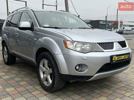 Сірий Міцубісі Аутлендер, об'ємом двигуна 1.97 л та пробігом 310 тис. км за 7600 $, фото 1 на Automoto.ua