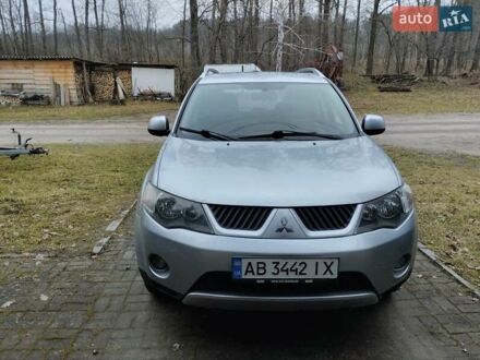 Мицубиси Аутлендер 2007 в Виннице на Automoto.ua Серый Мицубиси Аутлендер, объемом двигателя 2 л и пробегом 236 тыс. км за 9200 $, фото 1 на Automoto.ua
