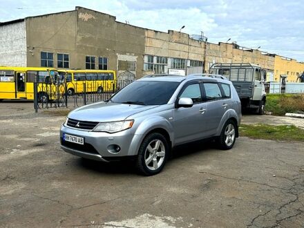 Міцубісі Аутлендер 2007 у Одесі на Automoto.ua Сірий Міцубісі Аутлендер, об'ємом двигуна 3 л та пробігом 360 тис. км за 9700 $, фото 1 на Automoto.ua
