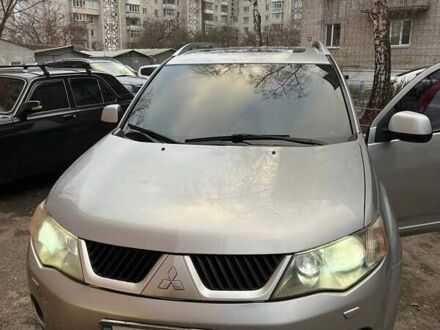 Мицубиси Аутлендер 2007 в Виннице на Automoto.ua Серый Мицубиси Аутлендер, объемом двигателя 2.2 л и пробегом 348 тыс. км за 8200 $, фото 1 на Automoto.ua