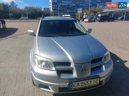 Мицубиси Аутлендер 2007 в Киеве на Automoto.ua Серый Мицубиси Аутлендер, объемом двигателя 2.4 л и пробегом 278 тыс. км за 5800 $, фото 1 на Automoto.ua