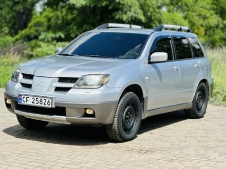 Міцубісі Аутлендер 2007 у Першотравенске на Automoto.ua Сірий Міцубісі Аутлендер, об'ємом двигуна 2.4 л та пробігом 215 тис. км за 2900 $, фото 1 на Automoto.ua