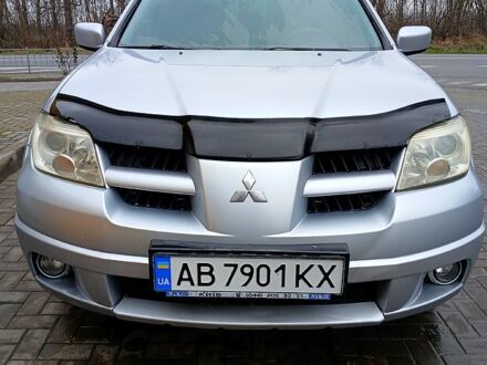 Сірий Міцубісі Аутлендер, об'ємом двигуна 2.4 л та пробігом 0 тис. км за 5900 $, фото 1 на Automoto.ua