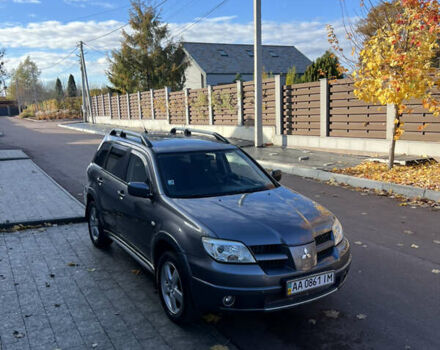 Мицубиси Аутлендер 2007 в Киеве на Automoto.ua Серый Мицубиси Аутлендер, объемом двигателя 2.4 л и пробегом 291 тыс. км за 6500 $, фото 1 на Automoto.ua