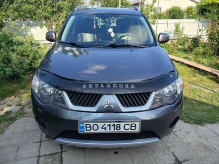 Серый Мицубиси Аутлендер, объемом двигателя 2.2 л и пробегом 270 тыс. км за 9800 $, фото 1 на Automoto.ua