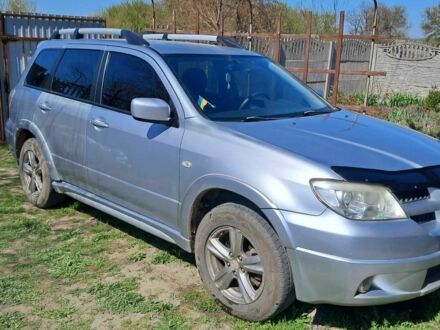 Мицубиси Аутлендер 2008 в Харькове на Automoto.ua Серый Мицубиси Аутлендер, объемом двигателя 0 л и пробегом 197 тыс. км за 6500 $, фото 1 на Automoto.ua