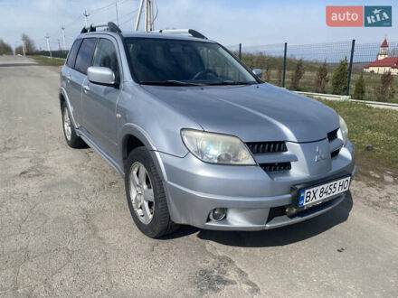 Мицубиси Аутлендер 2008 в Хмельницком на Automoto.ua Серый Мицубиси Аутлендер, объемом двигателя 2 л и пробегом 232 тыс. км за 4699 $, фото 1 на Automoto.ua
