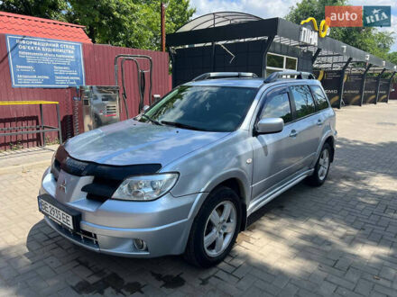 Мицубиси Аутлендер 2008 в Николаеве на Automoto.ua Серый Мицубиси Аутлендер, объемом двигателя 2.38 л и пробегом 215 тыс. км за 7200 $, фото 1 на Automoto.ua