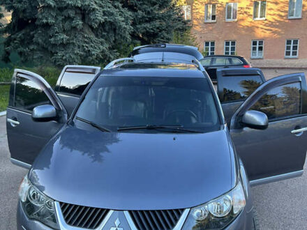Міцубісі Аутлендер 2008 у Прилуках на Automoto.ua Сірий Міцубісі Аутлендер, об'ємом двигуна 2.4 л та пробігом 210 тис. км за 9700 $, фото 1 на Automoto.ua