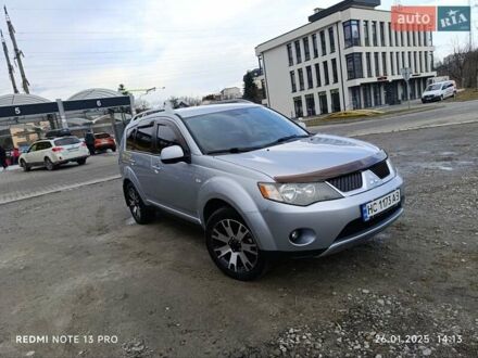 Мицубиси Аутлендер 2008 в Львове на Automoto.ua Серый Мицубиси Аутлендер, объемом двигателя 2.36 л и пробегом 145 тыс. км за 9800 $, фото 1 на Automoto.ua