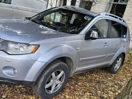Сірий Міцубісі Аутлендер, об'ємом двигуна 2.2 л та пробігом 280 тис. км за 5300 $, фото 1 на Automoto.ua