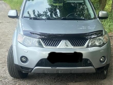 Міцубісі Аутлендер 2008 у Белой Церкве на Automoto.ua Сірий Міцубісі Аутлендер, об'ємом двигуна 3 л та пробігом 247 тис. км за 8999 $, фото 1 на Automoto.ua