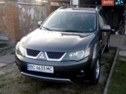 Мицубиси Аутлендер 2008 в Львове на Automoto.ua Серый Мицубиси Аутлендер, объемом двигателя 1.97 л и пробегом 245 тыс. км за 10000 $, фото 1 на Automoto.ua