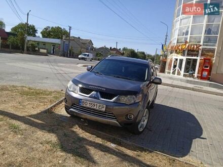 Мицубиси Аутлендер 2008 в Тернополе на Automoto.ua Серый Мицубиси Аутлендер, объемом двигателя 3 л и пробегом 212 тыс. км за 10000 $, фото 1 на Automoto.ua