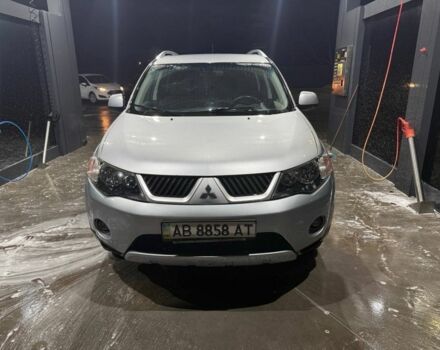 Сірий Міцубісі Аутлендер, об'ємом двигуна 2.4 л та пробігом 208 тис. км за 7600 $, фото 1 на Automoto.ua