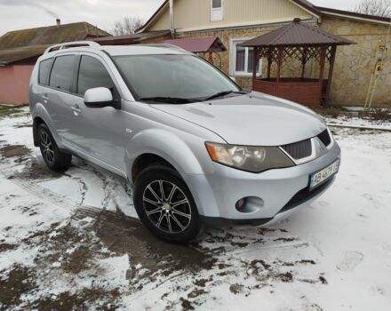Сірий Міцубісі Аутлендер, об'ємом двигуна 2 л та пробігом 266 тис. км за 8300 $, фото 1 на Automoto.ua