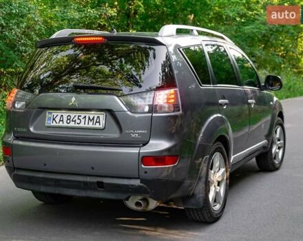 Мицубиси Аутлендер 2008 в Белой Церкве на Automoto.ua Серый Мицубиси Аутлендер, объемом двигателя 2.4 л и пробегом 280 тыс. км за 8000 $, фото 1 на Automoto.ua