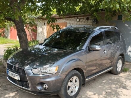Сірий Міцубісі Аутлендер, об'ємом двигуна 2.4 л та пробігом 151 тис. км за 11100 $, фото 1 на Automoto.ua