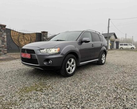 Серый Мицубиси Аутлендер, объемом двигателя 2.2 л и пробегом 289 тыс. км за 11300 $, фото 1 на Automoto.ua