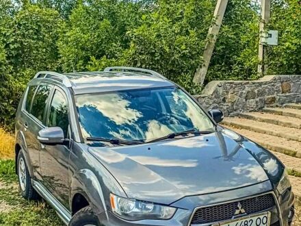 Міцубісі Аутлендер 2010 у Белой Церкве на Automoto.ua Сірий Міцубісі Аутлендер, об'ємом двигуна 2.2 л та пробігом 240 тис. км за 10900 $, фото 1 на Automoto.ua