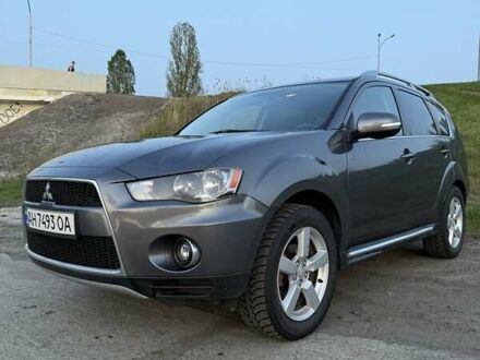 Мицубиси Аутлендер 2010 в Киеве на Automoto.ua Серый Мицубиси Аутлендер, объемом двигателя 2.18 л и пробегом 221 тыс. км за 9700 $, фото 1 на Automoto.ua