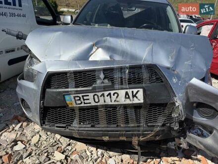 Мицубиси Аутлендер 2010 в Киеве на Automoto.ua Серый Мицубиси Аутлендер, объемом двигателя 2 л и пробегом 150 тыс. км за 3800 $, фото 1 на Automoto.ua